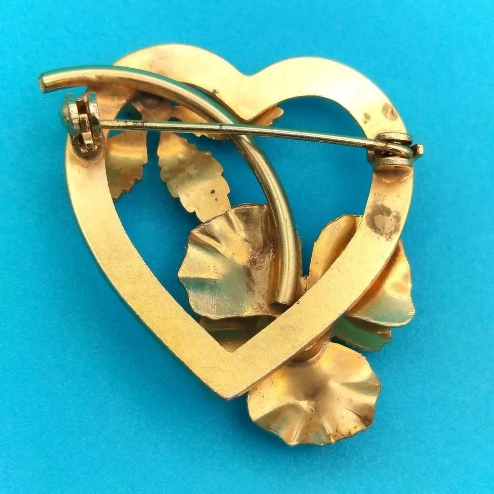 Vintage Gold Tone Heart Floral Brooch Pin 1.25